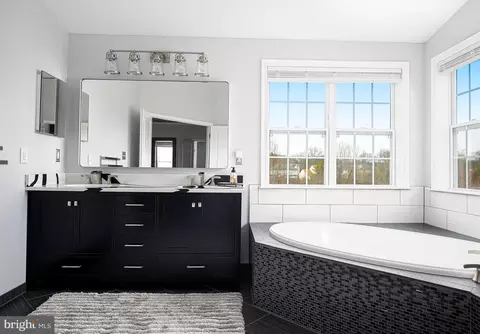 Bath - 316 Spruce Pine Rd, Abingdon, MD 21009 photo 1 of 3
