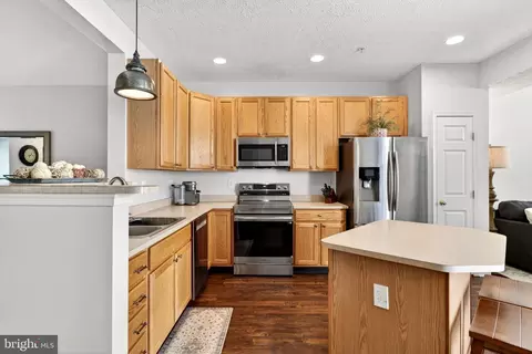 Kitchen - 3103 Freestone Ct, Abingdon, MD 21009 photo 3 of 4
