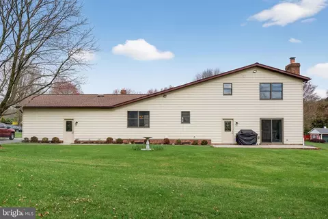 Exterior - 1703 Brickhouse Ln, Fallston, MD 21047 photo 5 of 7