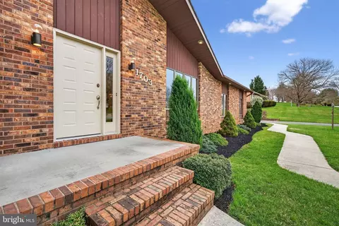 Exterior - 1703 Brickhouse Ln, Fallston, MD 21047 photo 2 of 7