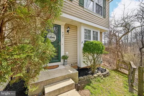 927 Jessicas Ln #11, Bel Air, MD 21014