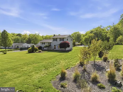 Exterior - 3710 Hilltop Dr, Joppa, MD 21085 photo 9 of 13