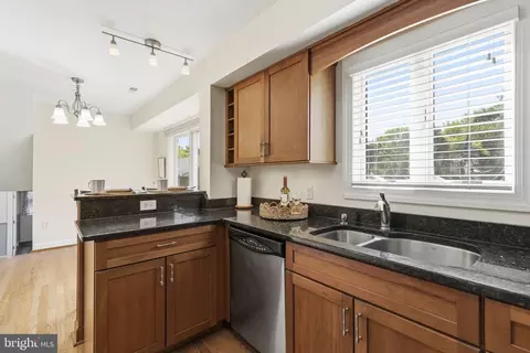 Kitchen - 3710 Hilltop Dr, Joppa, MD 21085 photo 3 of 4