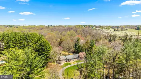 View/Area - 2847 Moores Rd, Baldwin, MD 21013 photo 1 of 4