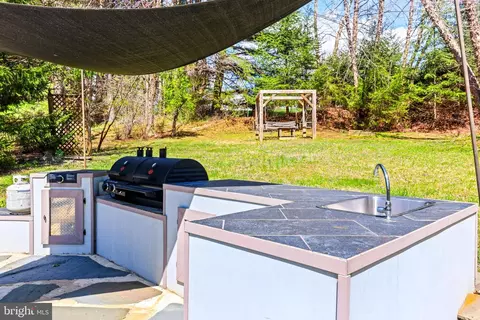 Kitchen - 2847 Moores Rd, Baldwin, MD 21013 photo 3 of 3