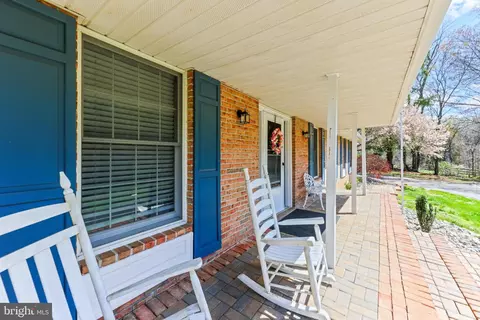 Exterior - 2847 Moores Rd, Baldwin, MD 21013 photo 6 of 15