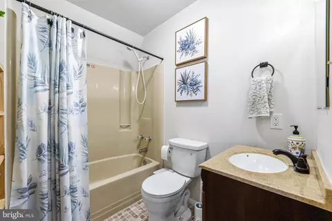 Bath - 2847 Moores Rd, Baldwin, MD 21013 photo 5 of 5