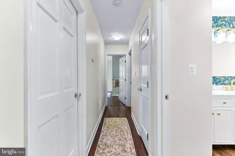 Entry Way - 2847 Moores Rd, Baldwin, MD 21013 photo 3 of 5