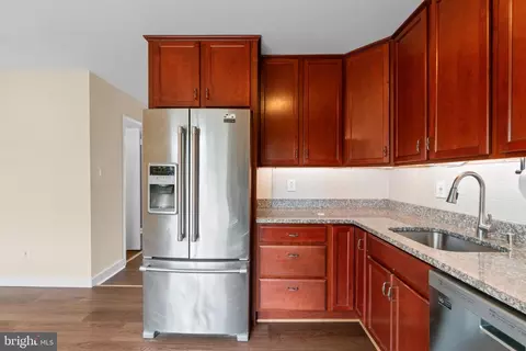 Kitchen - 87 Haverhill Rd, Joppa, MD 21085 photo 2 of 4