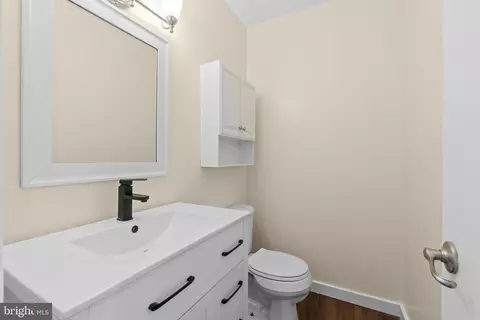 Bath - 87 Haverhill Rd, Joppa, MD 21085 photo 1 of 2