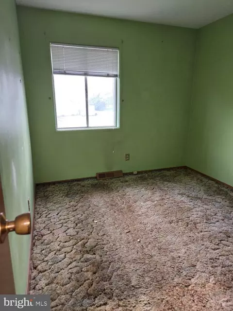 Bedroom - 2034 Cherry Ct, Edgewood, MD 21040 photo 3 of 5