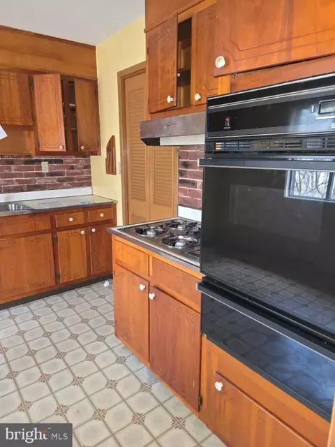 Kitchen - 2034 Cherry Ct, Edgewood, MD 21040 photo 1 of 2