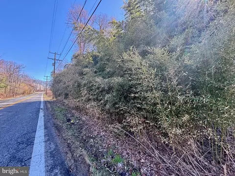 611 Philadelphia Rd, Joppa, MD 21085 photo 2