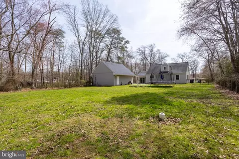 1604 Holly Dr, Joppa, MD 21085 photo 6