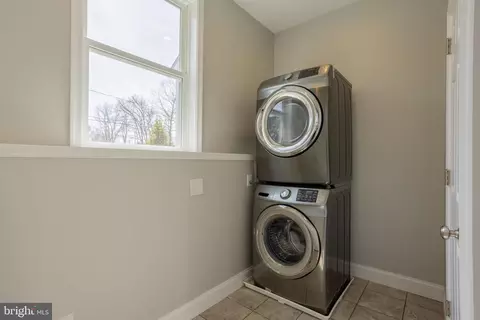 1604 Holly Dr, Joppa, MD 21085 photo 10