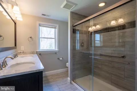 1604 Holly Dr, Joppa, MD 21085 photo 14