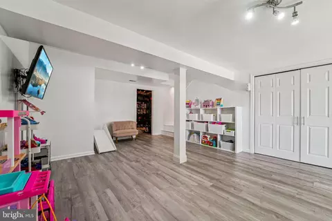 Entry Way - 2835 Meredith Ct, Abingdon, MD 21009 photo 4 of 4
