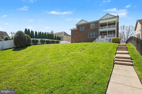 Exterior - 427 Shore Dr, Joppa, MD 21085 photo 6 of 7