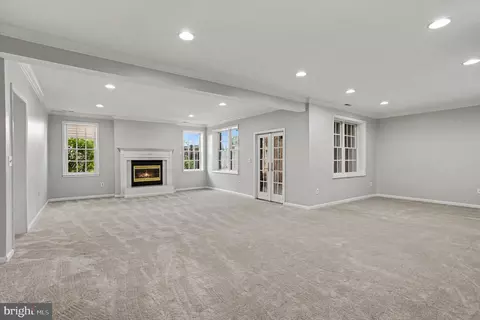 Living - 427 Shore Dr, Joppa, MD 21085 photo 10 of 14