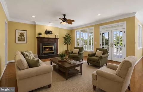Living - 427 Shore Dr, Joppa, MD 21085 photo 8 of 14