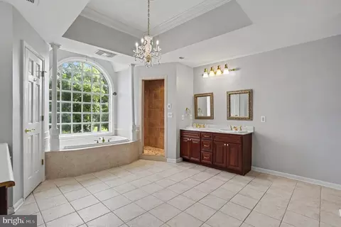 Bath - 427 Shore Dr, Joppa, MD 21085 photo 2 of 7