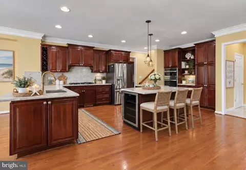 Kitchen - 427 Shore Dr, Joppa, MD 21085 photo 1 of 4