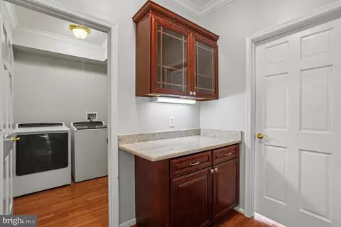 Entry Way - 427 Shore Dr, Joppa, MD 21085 photo 3 of 4