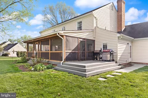 3323 Jo Ann Ln, Fallston, MD 21047 photo 9