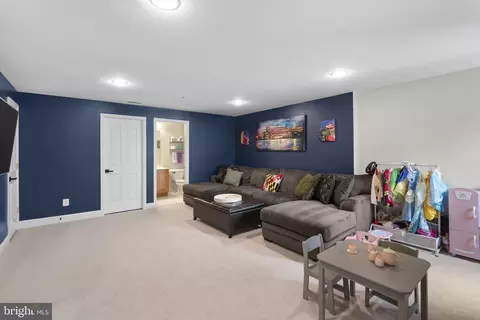Entry Way - 632 Berwick Ct, Abingdon, MD 21009 photo 5 of 5