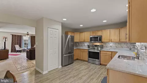 Entry Way - 2818 Profitt Path, Edgewood, MD 21040 photo 4 of 10