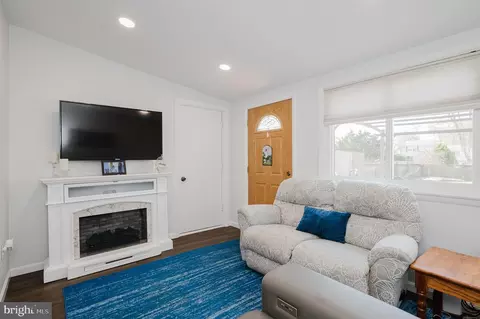 Other - 696 Shore Dr, Joppa, MD 21085 photo 5 of 9