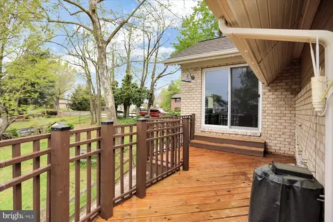 Exterior - 562 Anchor Dr, Joppa, MD 21085 photo 8 of 21
