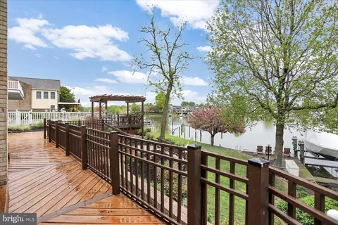 Exterior - 562 Anchor Dr, Joppa, MD 21085 photo 7 of 21