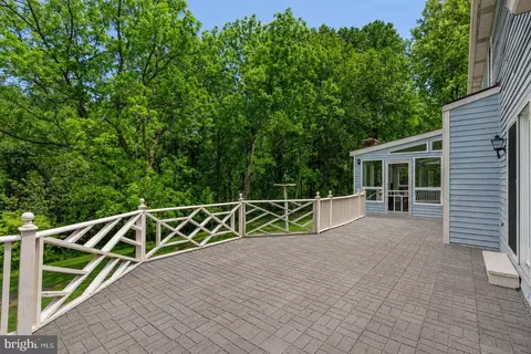 Exterior - 2712 Crystal Ln, Baldwin, MD 21013 photo 14 of 19