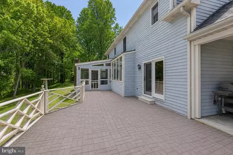 Exterior - 2712 Crystal Ln, Baldwin, MD 21013 photo 15 of 19