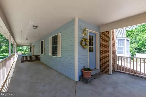 Exterior - 2712 Crystal Ln, Baldwin, MD 21013 photo 11 of 19