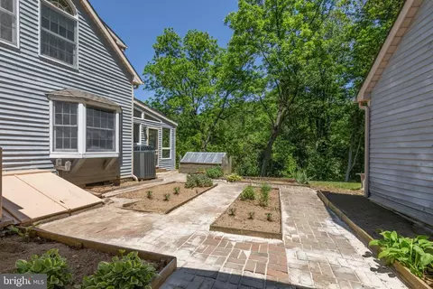 Exterior - 2712 Crystal Ln, Baldwin, MD 21013 photo 10 of 19
