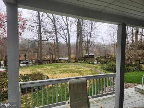 Exterior - 215 Garnett Rd, Joppa, MD 21085 photo 11 of 17