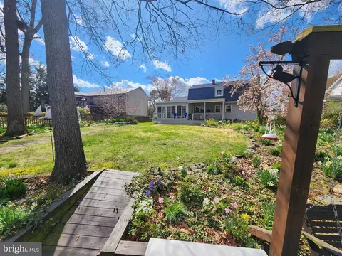 Exterior - 215 Garnett Rd, Joppa, MD 21085 photo 5 of 17