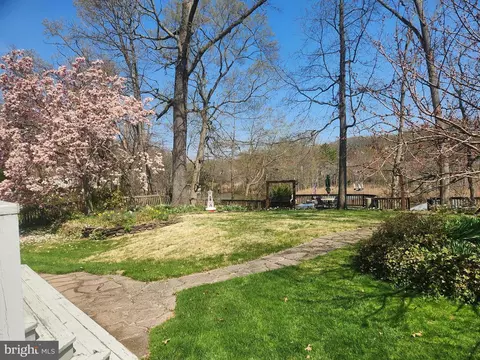Exterior - 215 Garnett Rd, Joppa, MD 21085 photo 3 of 17
