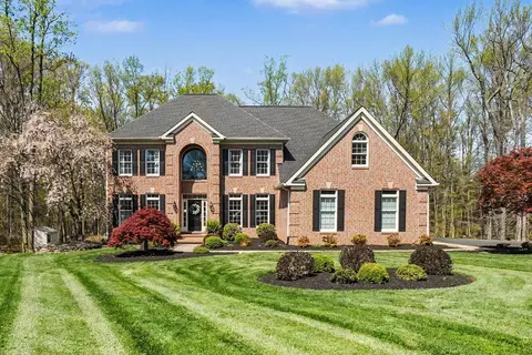 2323 Queensbury Dr, Fallston, MD 21047