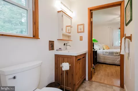 Bath - 710 Magnolia Rd, Joppa, MD 21085 photo 1 of 3