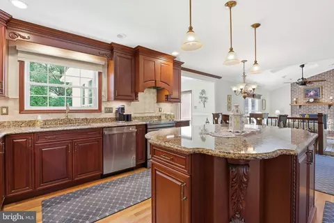 217 Rolling Knoll Dr, Bel Air, MD 21014