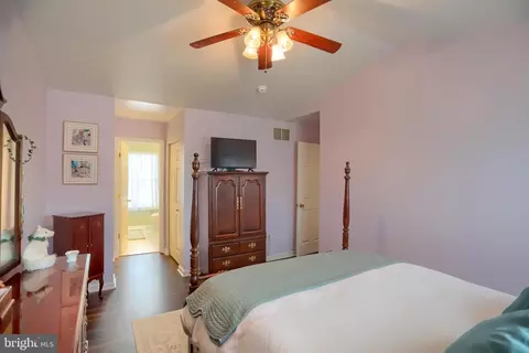 Bedroom - 808 White Pine Ln, Joppa, MD 21085 photo 2 of 5