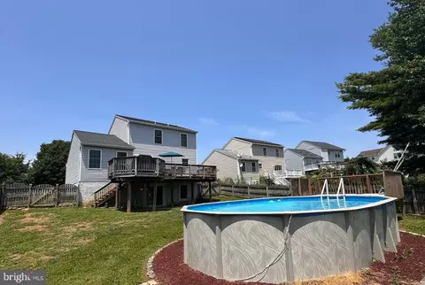 Exterior - 808 White Pine Ln, Joppa, MD 21085 photo 9 of 10