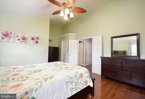 Bedroom - 2015 Pointview Cir, Forest Hill, MD 21050 photo 1 of 4