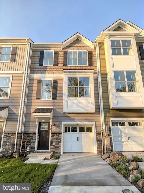 328 Aqua Sq, Edgewood, MD 21040