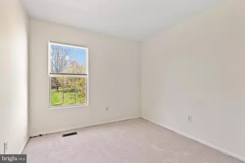 Bedroom - 330 Fullerton Pl, Abingdon, MD 21009 photo 4 of 6