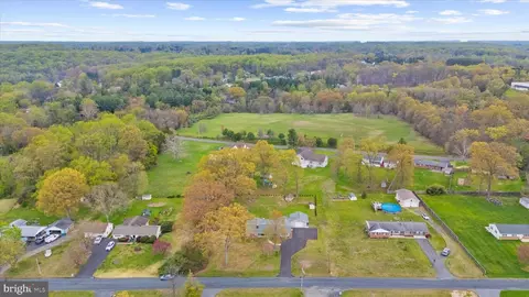 View/Area - 2508 Lincrest Rd, Joppa, MD 21085 photo 6 of 13