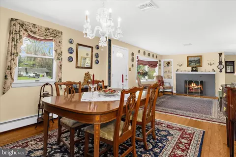 Dining - 2508 Lincrest Rd, Joppa, MD 21085 photo 4 of 4